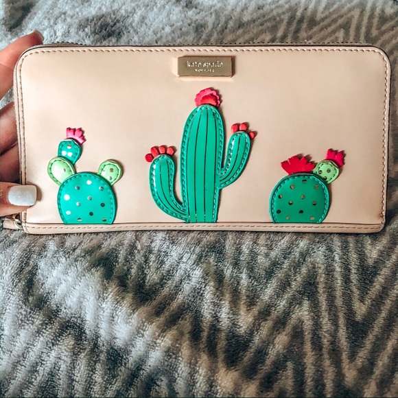 kate spade Handbags - Kate Spade Cactus Wallet